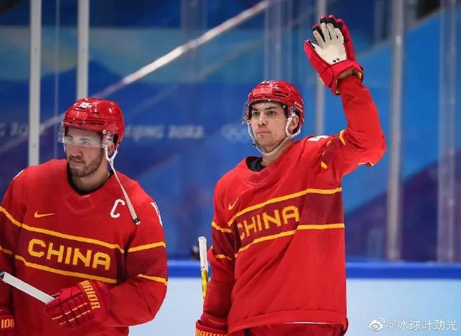 冰球队主教练发声,誓言带队登顶 冰球队主教练发声,誓言带队登顶