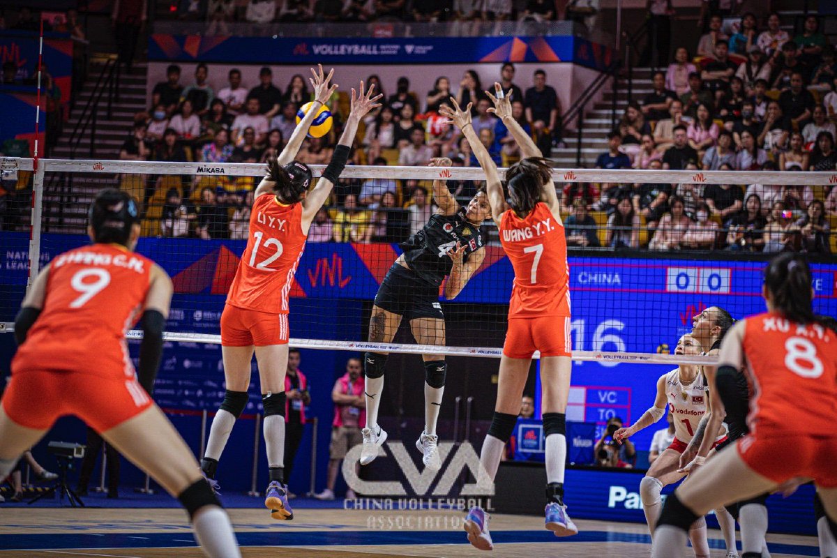 神仙对局！排球比赛过程堪比大片的简单介绍