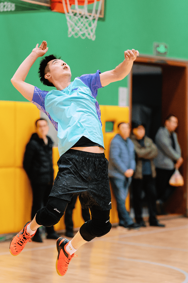 关于技术流与激情碰撞，排球决赛再创新高的信息