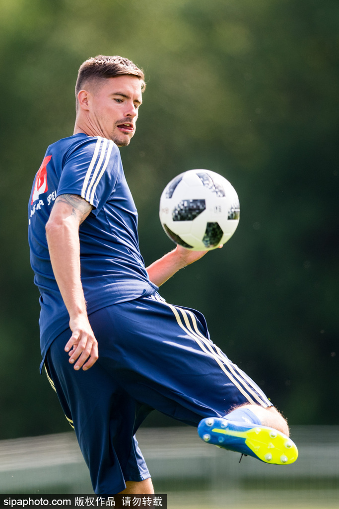 关于瑞典队翻盘中国队，奥恰洛夫惊艳四座的信息