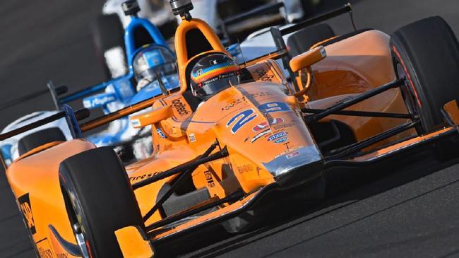 开云体育在线-迈凯伦横扫梅赛德斯，阿隆索扛起全队